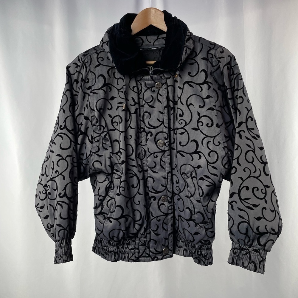 Vintage London Fog Velvet Floral 80’s Jacket in Grey Black Size‎ Extra Small